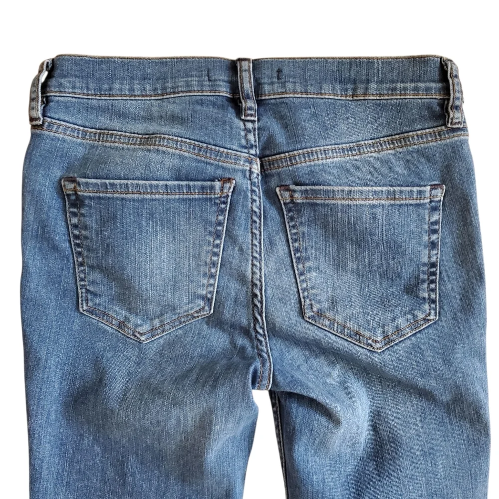 Free People Jeans Womens Size 26 Blue‎ Distressed Skinny Denim Womens